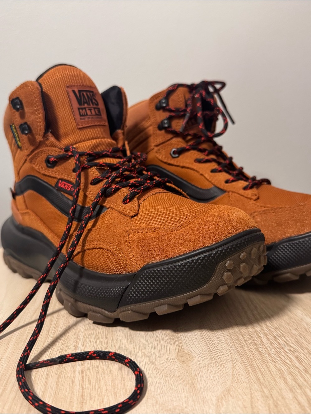 Vans Crestline Waterproof MTE Hiking Boot v2-4 (8M /9.5W)